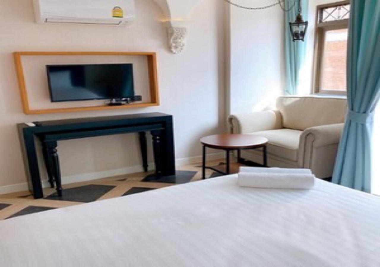 Espana Hotel Jomtien Resort Ngoại thất bức ảnh