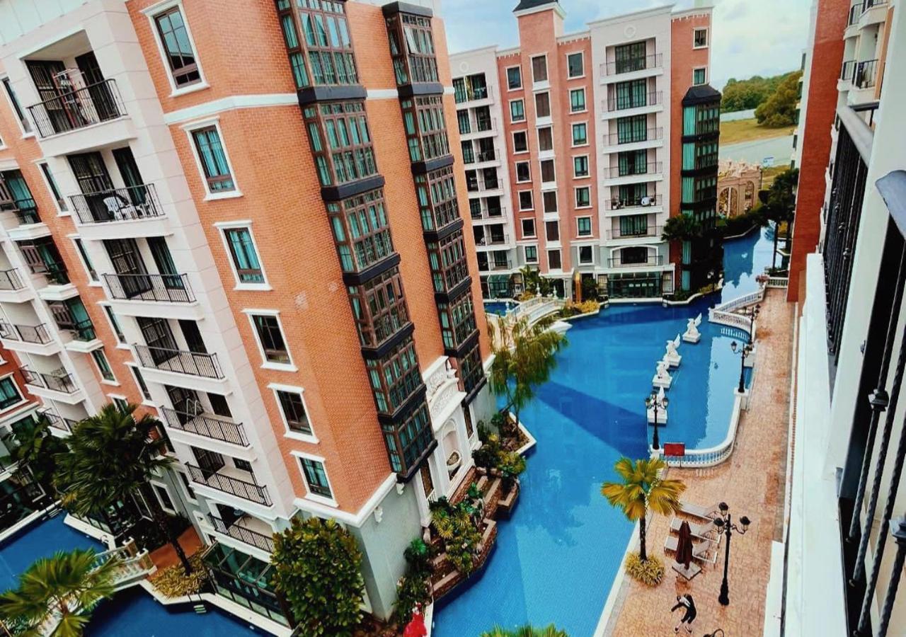 Espana Hotel Jomtien Resort Ngoại thất bức ảnh